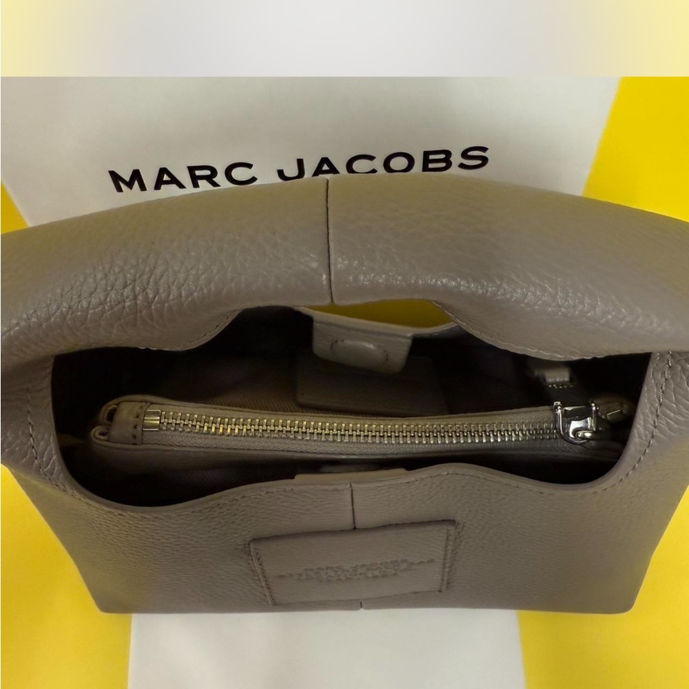 Marc Jacobs Sack Bag - Picture 4 of 5